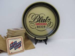 lot 226 image: Excellent Old Vintage BLATZ Beer Tray w NOS Blatz Coasters