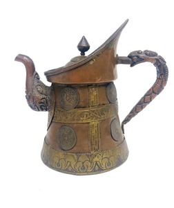 lot 240 image: Antique 19th Century Hand Hammered Copper Tibetan Chang (Chhaang) JugTankard