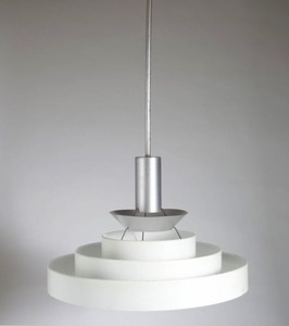 lot 243 image: Mid Century 1950s Atomic Style Hanging Aluminum Lamp