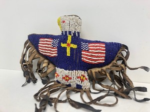 lot 272 image: Vintage Native American Patriotic Beaded American Flag Eagle Fetish
