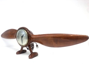 lot 288 image: Large Vintage 1940s PHILCO Wooden Airplane Propeller Clock