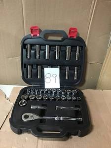 Husky Mechanic Tool set