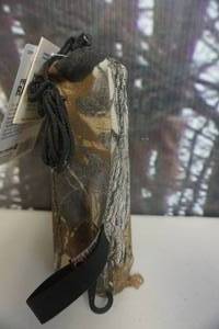 lot 208 image: Hunters Specialties White Tail Buck Rattling Bag