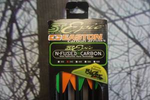 lot 273 image: Easton ST Slim Tech Epic NFused 12 Pack Carbon Arrows
