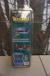 lot 434 image: Scent Lok Scent Tote Carbon Web Scent Eliminating System