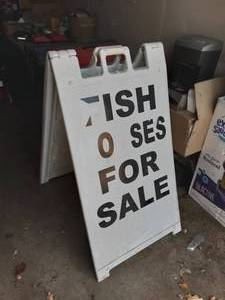 lot 31 image: Folding 2-Sided Sign