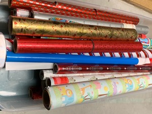 lot 178 image: Large Tote of Wrapping Paper