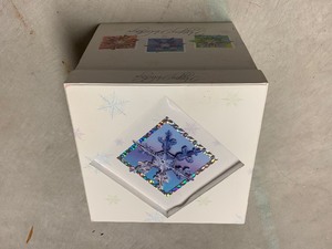 lot 182 image: Decorative Holiday Nesting Gift Boxes