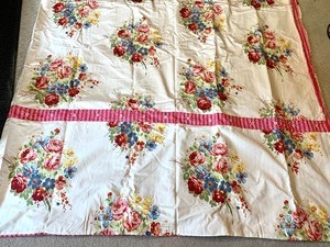 lot 210 image: Anthropologies King Duvet Cover (NEW)