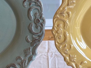 lot 186 image: Lot of Decorative KitchenGlassware Items