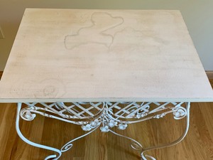 lot 90 image: Decorative White Table