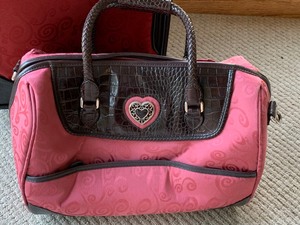 lot 102 image: Like New Brighton Luggage