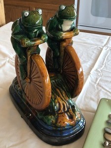 lot 44 image: Fun Items