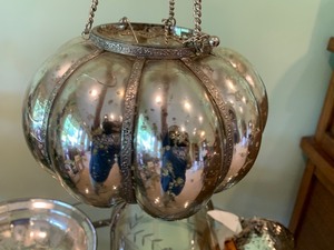 lot 133 image: Silver Tone Decorative Candle Holders