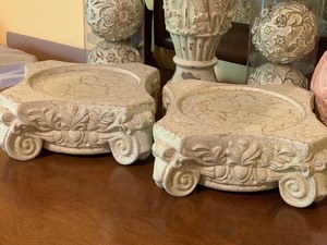 lot 147 image: Fun Home Decor Lot