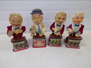 Charlie Weaver Bartender Figurines