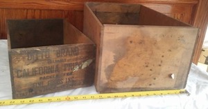 lot 1 image: 2 wood crates