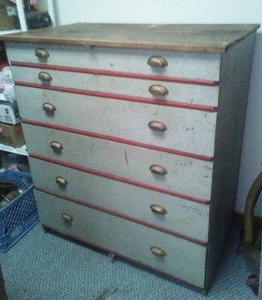 lot 92 image: Vintage, Wood tool chest