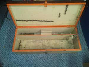 lot 97 image: Vintage Wood toolbox