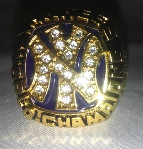 lot 59 image: New York Yankees World Series Ring.