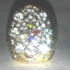 lot 183 image: Pittsburgh Stealers Super Bowl Ring