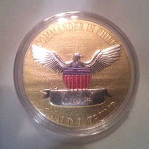 lot 211 image: Donald Trump 2020 Commander in Chief Coin.