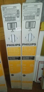 lot 189B image: Philips 48 bulbs T8 2 x 10 pack, 32 watts neutral white, $64 retail