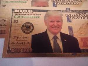 lot 25B image: 3 Donald Trump Gold Foil 1000 Bills
