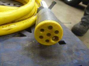 lot 31 image: Heavy Duty 7 way Power Cord