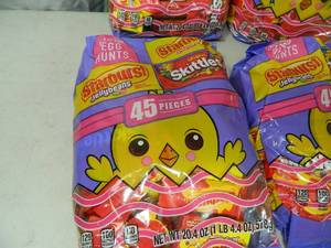 lot 116 image: Large Assortment of Candy