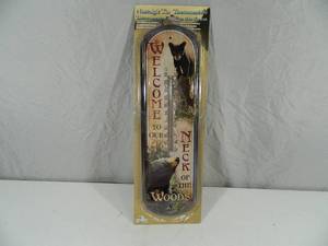 lot 47 image: New Welcome to Our Neck of the Woods Tin Thermometer