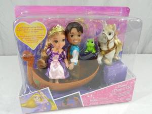 lot 63 image: New Disney Princess Petite Rapunzel Gift Set