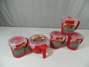 lot 73 image: 5 New Frigidaire Microwave Containers with Lids