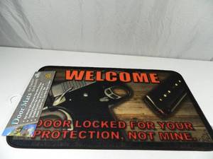 lot 75 image: New Gun Rug