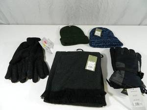 lot 81 image: New Mens Winter Gear