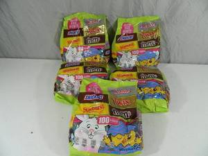 lot 123 image: 5 New Large Bags of Candy