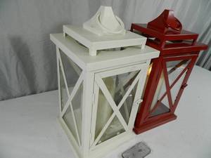 lot 132 image: Pair of Luminara Flameless Candles with Lanterns