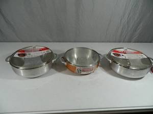 lot 145 image: 3 New Aluminum Caldero Pans with Lids