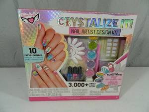 lot 38 image: New 3,000 Plus Piece Nail Art Design Kit