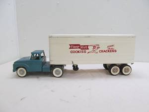 lot 23 image: vintage Structo truck and trailer