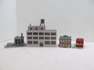 lot 52 image: railroad structures