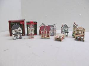 lot 59 image: keep sake ornaments