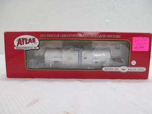 lot 121 image: Corn syrup tank Ontario northland tanker