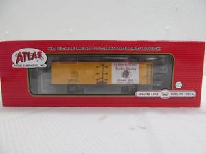 lot 125 image: Purple ribbon beer wood reefer car