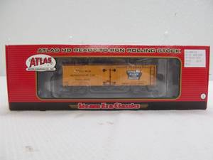 lot 128 image: Decker road wood reefer car