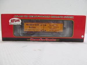 lot 135 image: New Atlas Train car