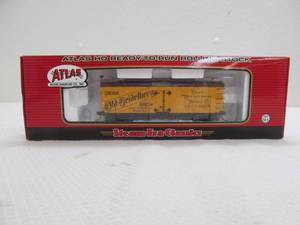 lot 139 image: New Atlas Train car
