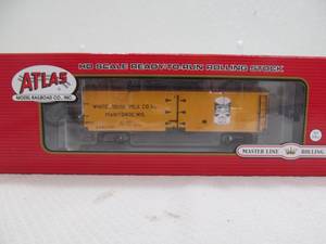 lot 152 image: New Atlas Train car