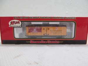 lot 159 image: New Atlas Train car