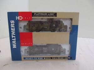 lot 187 image: Walthers train car